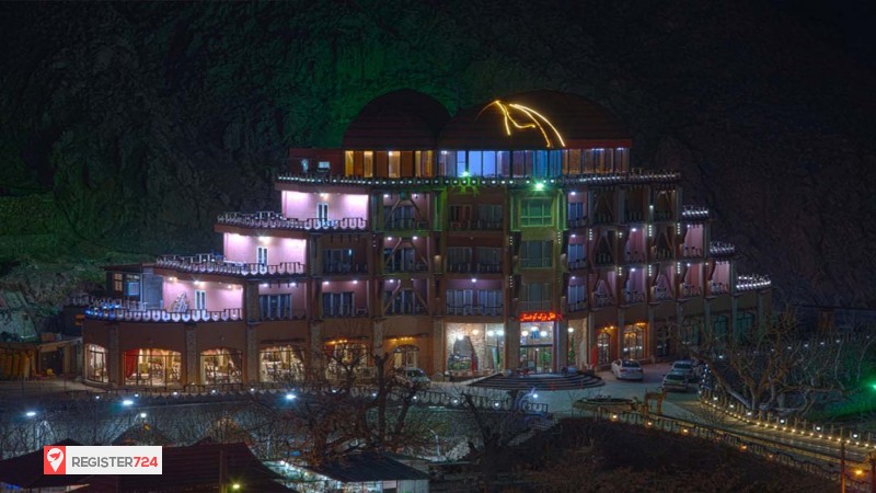 عکس هتل بزرگ کوهستان