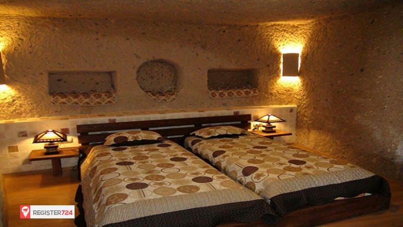 عکس هتل بین المللی صخره ای لاله